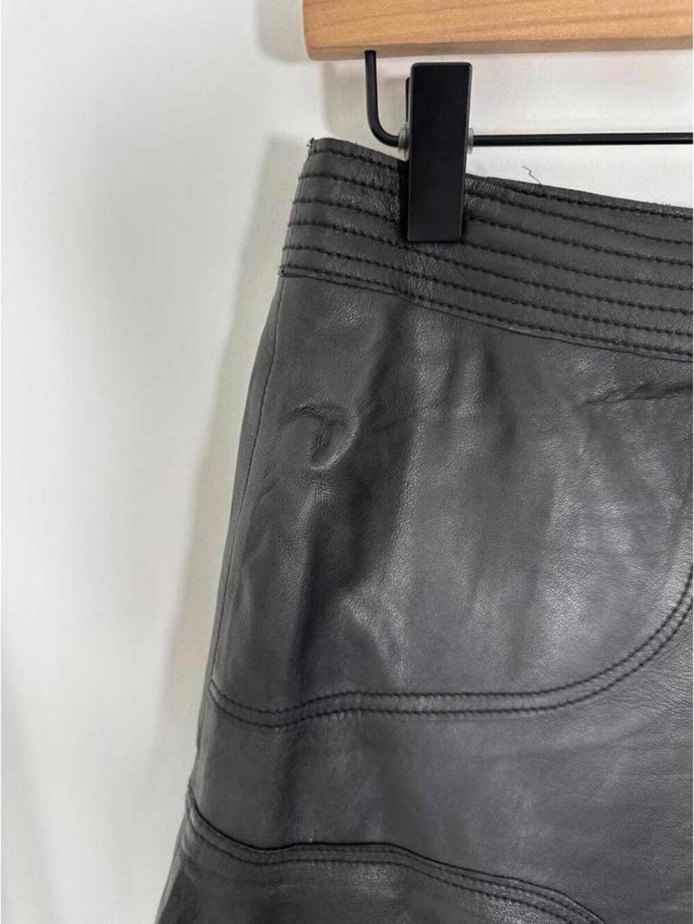 Halogen Black Leather Flounce Mini Skirt Womens 4 NWT Preppy - Picture 3 of 8